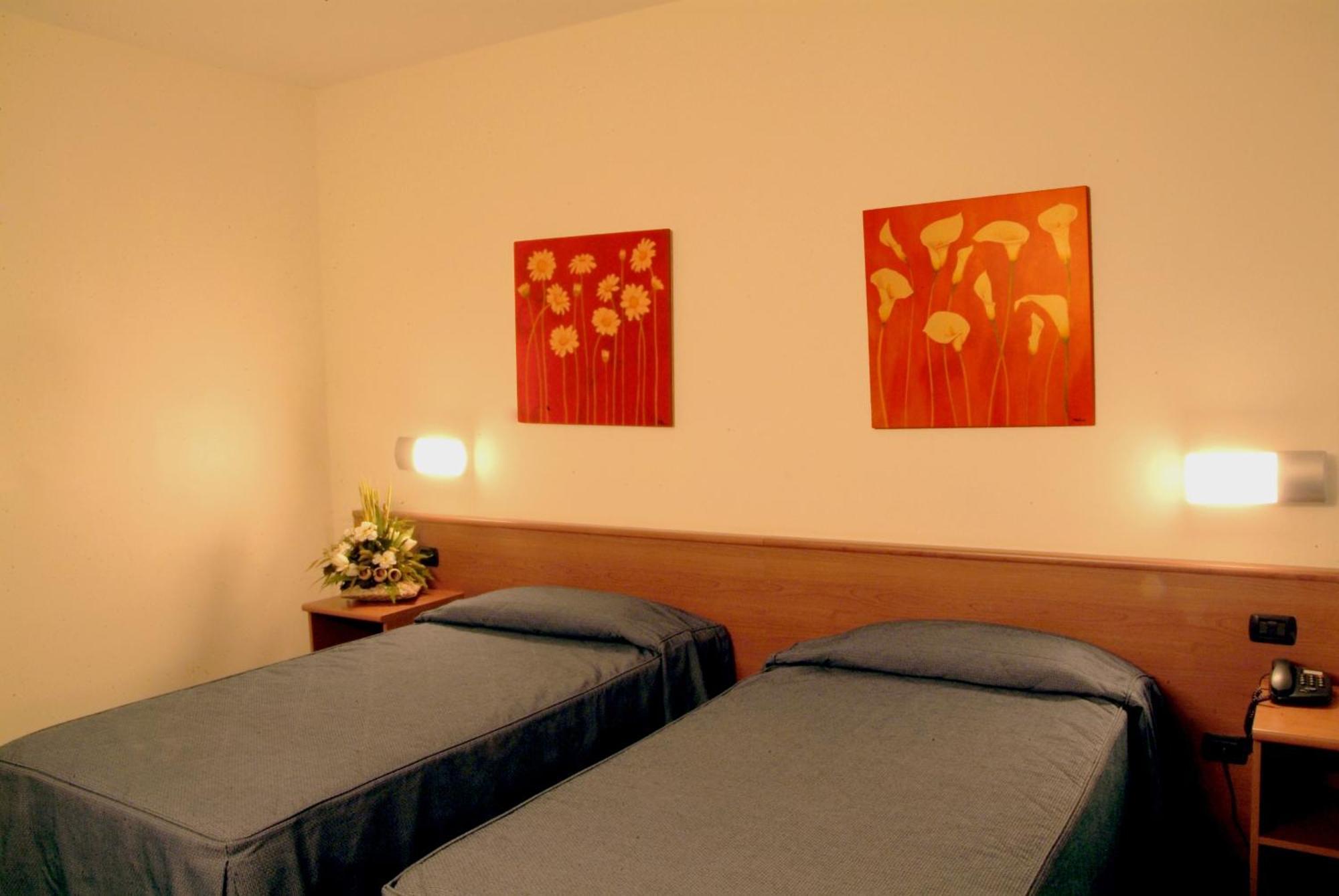 Hotel Gallia Pianezza Zewnętrze zdjęcie