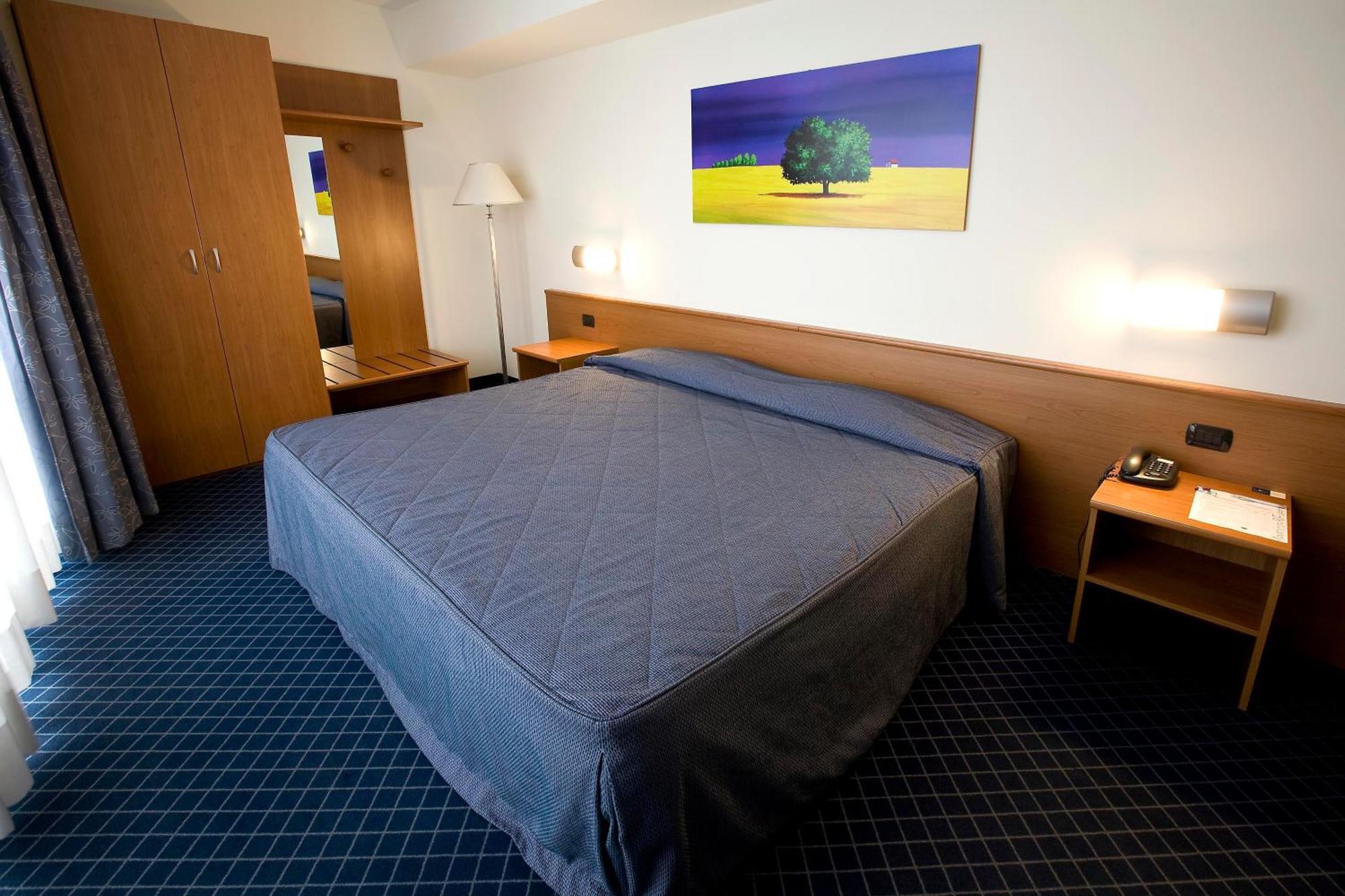 Hotel Gallia Pianezza Zewnętrze zdjęcie